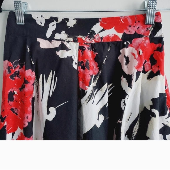 Abercrombie & Fitch 100% Cotton FloralA-Line Skirt - Picture 7 of 7